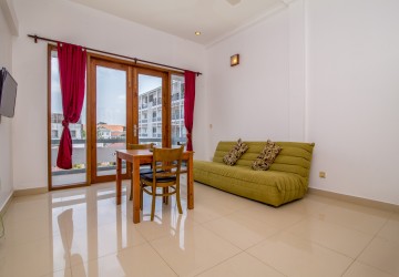 2 Bedroom Apartment For Rent - Daun Penh, Phnom Penh thumbnail