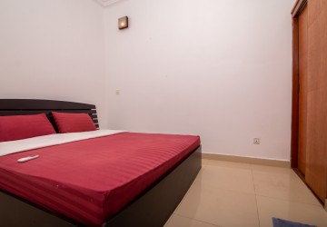2 Bedroom Apartment For Rent - Daun Penh, Phnom Penh thumbnail
