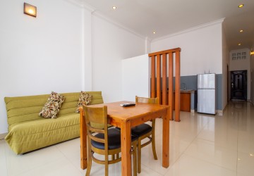 2 Bedroom Apartment For Rent - Daun Penh, Phnom Penh thumbnail