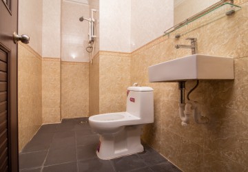 2 Bedroom Apartment For Rent - Daun Penh, Phnom Penh thumbnail