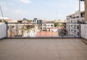 3 Bedroom Apartment  For Rent - Daun Penh, Phnom Penh thumbnail