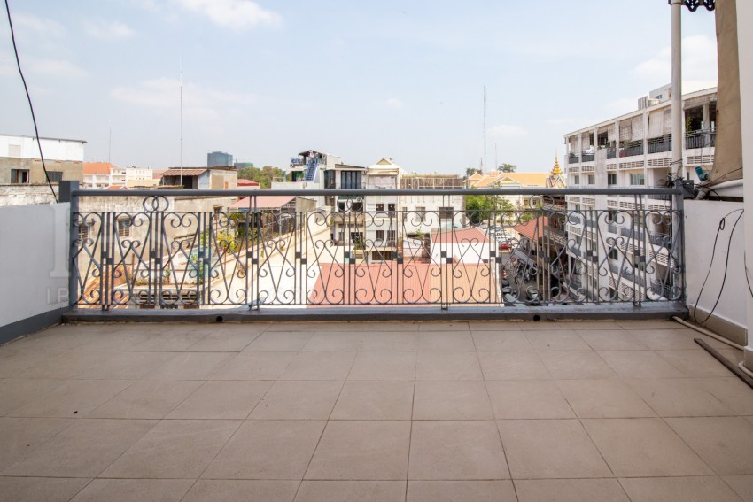 3 Bedroom Apartment  For Rent - Daun Penh, Phnom Penh