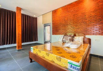 2 Bedroom Apartment For Rent - Slor Kram, Siem Reap thumbnail