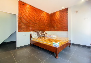 2 Bedroom Apartment For Rent - Slor Kram, Siem Reap thumbnail