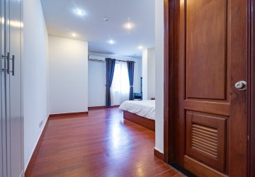 3 Bedroom Apartment For Rent - Toul Tum Poung 1, Phnom Penh thumbnail