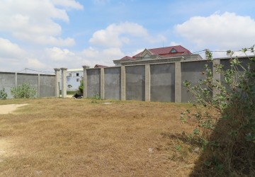 980 Sqm Land For Rent - Dangkao, Phnom Penh thumbnail