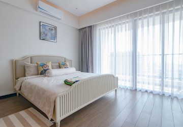 1 Bedroom Condo For Rent - Tonle Bassac, Phnom Penh thumbnail