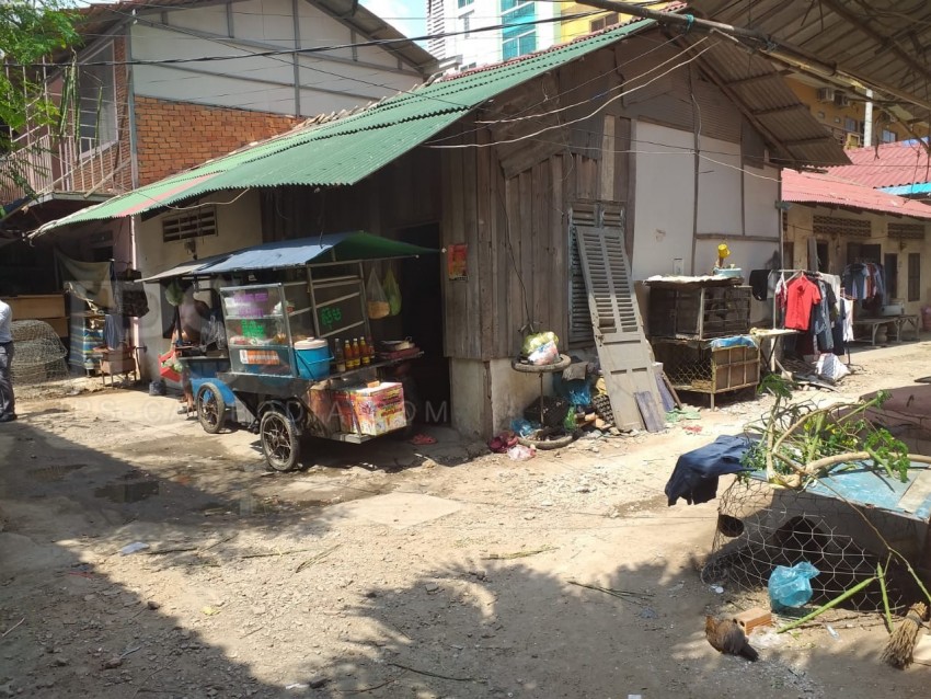 2,965 sq.m. Commercial Land For Sale - Boeung Trabek, Phnom Penh 