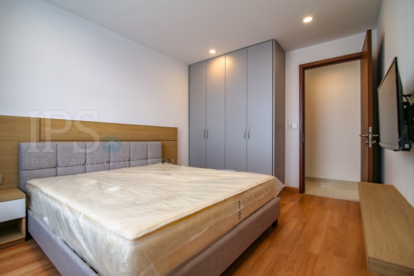 3 Bedroom Serviced Apartment For Rent - Tonle Bassac, Phnom Penh