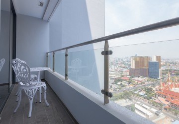 1 Bedroom Apartment For Rent - Tonle Bassac, Phnom Penh   thumbnail