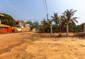 240 sq.m. Residential Land For Sale - Svay Dangkum, Siem Reap thumbnail