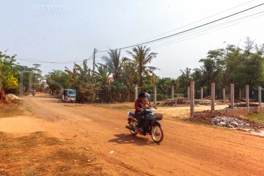 ដីលំនៅឋាន ទំហំ 240  ម៉ែត្រការ៉េ សម្រាប់លក់ - សង្កាត់ស្វាយដង្គំ, ខេត្ដសៀមរាប