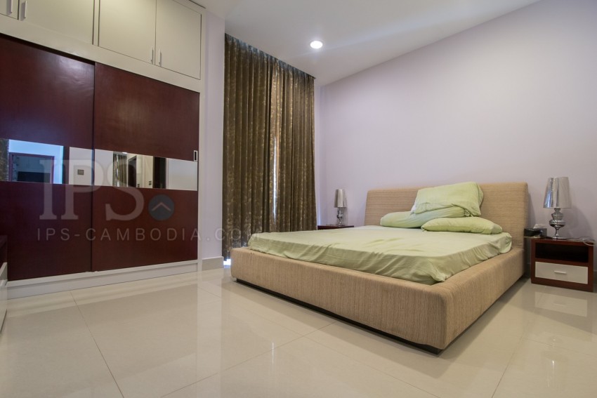 5 Bedroom Villa  For Rent - Tonle Bassac, Phnom Penh