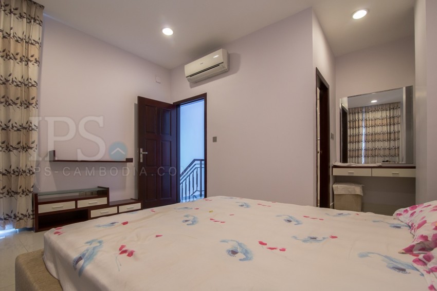 5 Bedroom Villa  For Rent - Tonle Bassac, Phnom Penh