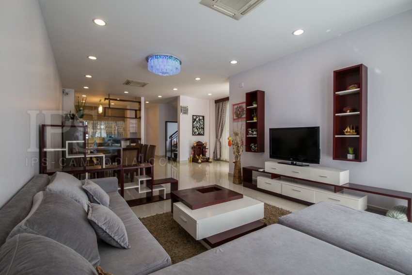 5 Bedroom Villa  For Rent - Tonle Bassac, Phnom Penh