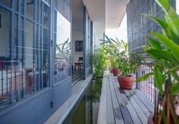 3 Bedrooms Apartment  For Sale - Chakto Mukh, Phnom Penh thumbnail