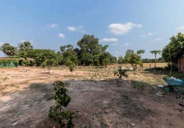 1,802 sq.m. Land For Sale - Svay Thom, Siem Reap thumbnail