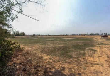 2000 sq.m Land For Sale - Sambour,Siem Reap thumbnail