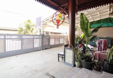 2 Bedroom Apartment For Rent - Svay Dangkum, Siem Reap thumbnail