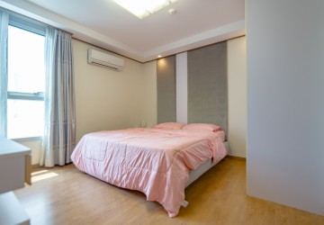 2 Bedrooms Condo For Rent - BKK1, Phnom Penh  thumbnail