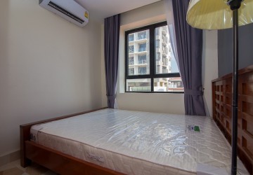 2 Bedrooms Apartment For Rent - BKK 3, Phnom Penh thumbnail
