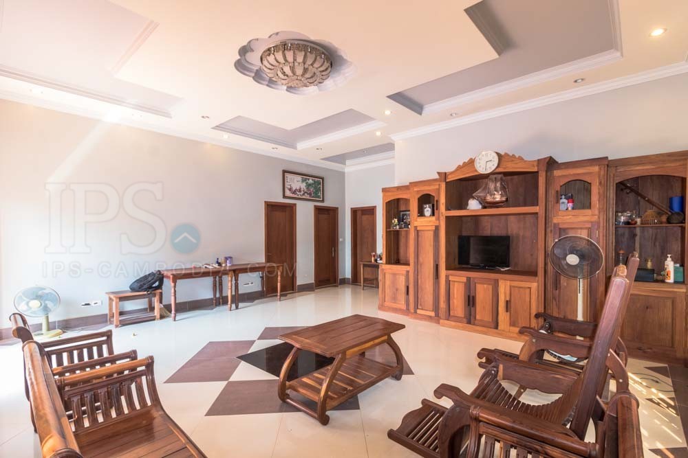 3 Bedroom Villa For Rent - Svay Dangkum, Siem Reap - Image 6