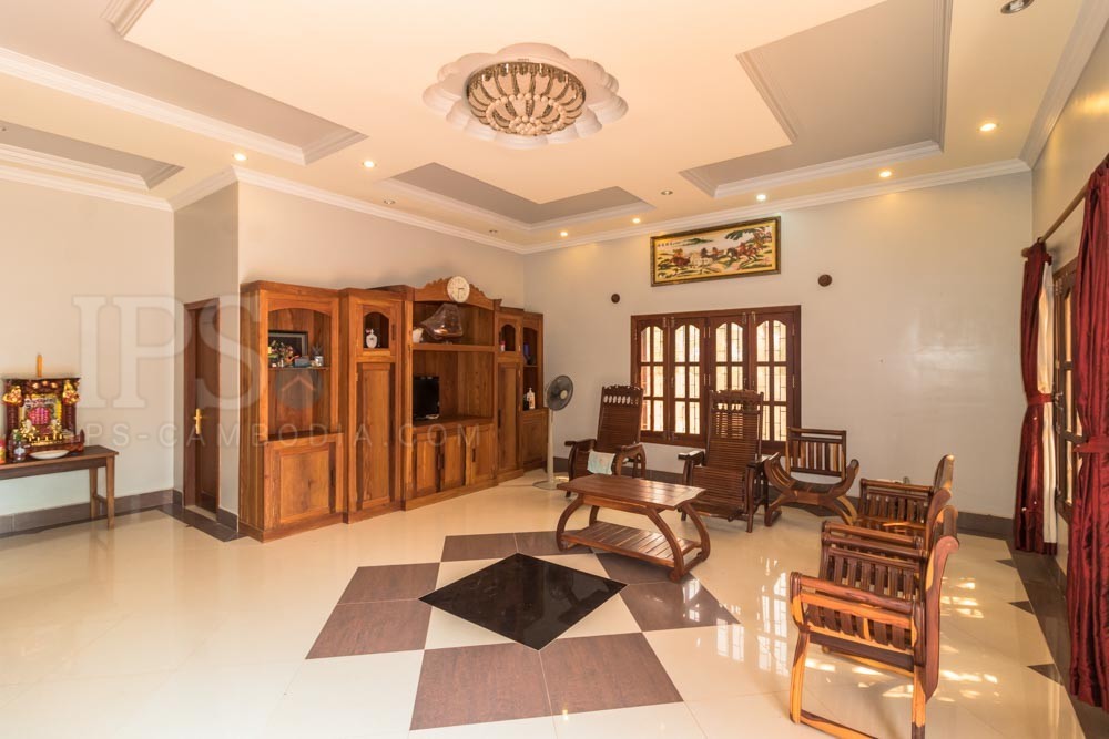 3 Bedroom Villa For Rent - Svay Dangkum, Siem Reap - Image 5