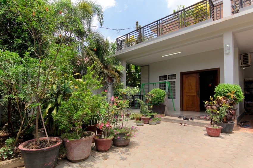 5 Bedroom Villa For Sale - Svay Dangkum, Siem Reap