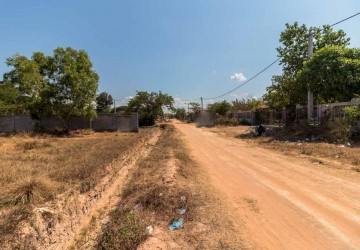 840 sq.m. Land For Sale - Svay Dangkum, Siem Reap thumbnail