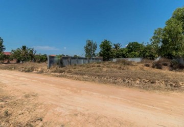 840 sq.m. Land For Sale - Svay Dangkum, Siem Reap thumbnail