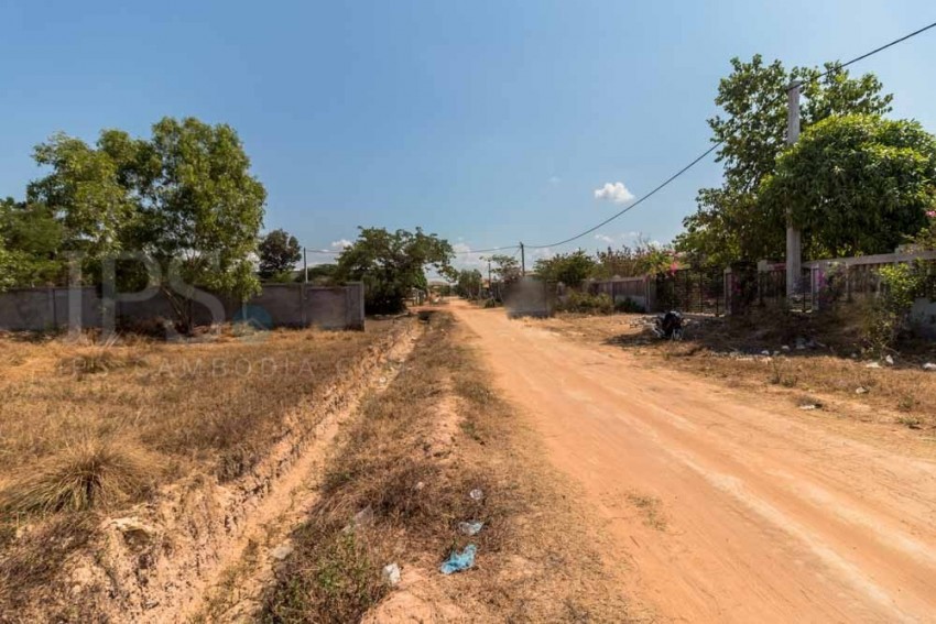 840 sq.m. Land For Sale - Svay Dangkum, Siem Reap