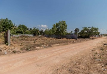 840 sq.m. Land For Sale - Svay Dangkum, Siem Reap thumbnail