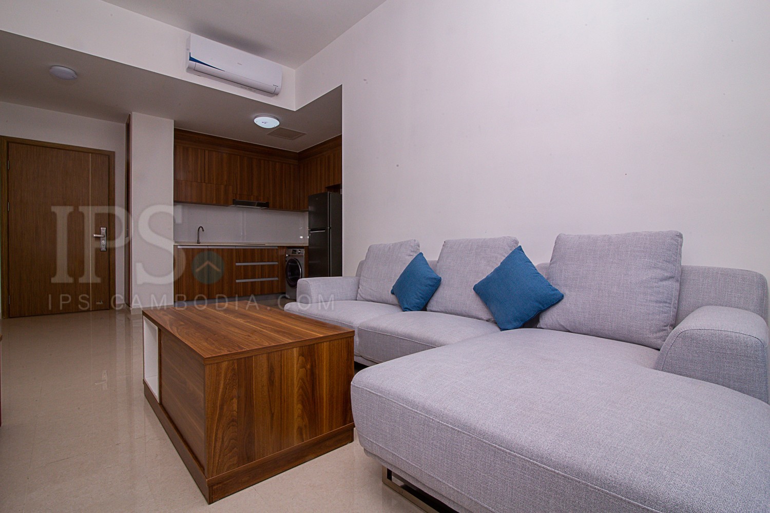 2 Bedroom Condo For Rent - 7 Makara, Phnom Penh - Image 3