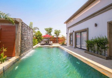 2 Bedroom Villa For Rent - Svay Dangkum, Siem Reap thumbnail
