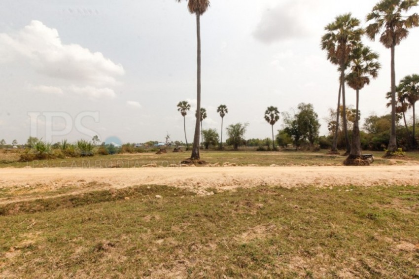 2,500 sq.m. Land For Sale - Sra Ngae, Siem Reap