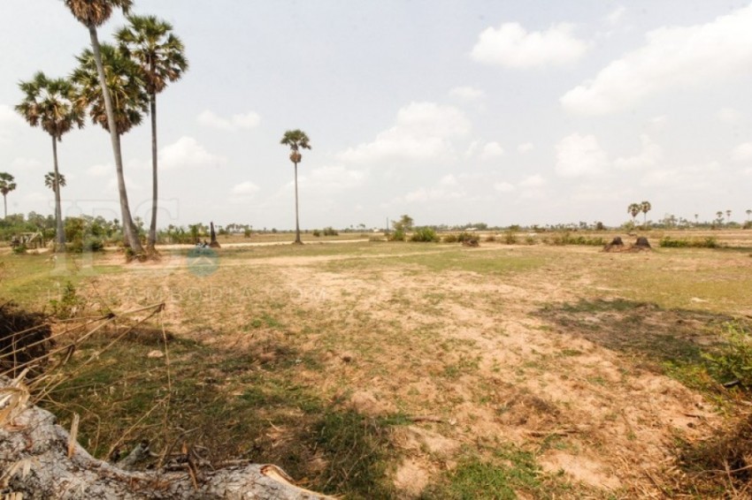 2,500 sq.m. Land For Sale - Sra Ngae, Siem Reap