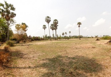 2,500 sq.m. Land For Sale - Sra Ngae, Siem Reap thumbnail