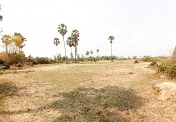 2,500 sq.m. Land For Sale - Sra Ngae, Siem Reap thumbnail