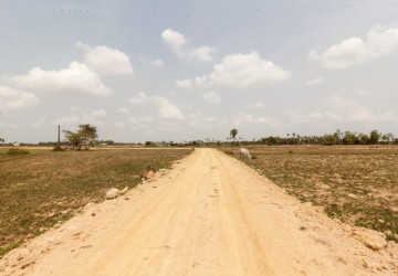 2,500 sq.m. Land For Sale - Sra Ngae, Siem Reap thumbnail