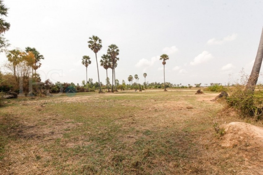 2,500 sq.m. Land For Sale - Sra Ngae, Siem Reap