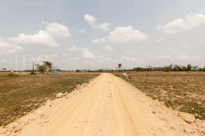 2,500 sq.m. Land For Sale - Sra Ngae, Siem Reap