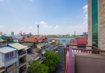 2 Bedroom Serviced Apartment For Rent - Phsar Chas, Phnom Penh thumbnail