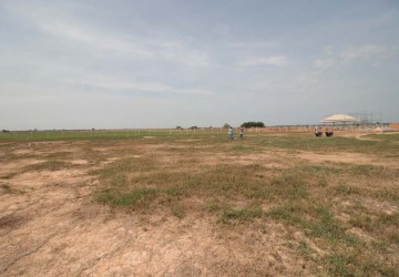 200 sq.m Land For Sale - Chreav, Siem Reap thumbnail