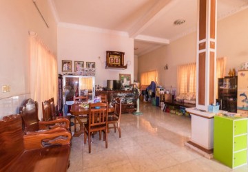 3 Bedroom House For Rent - Wat Bo, Siem Reap thumbnail