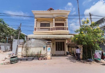 3 Bedroom House For Rent - Wat Bo, Siem Reap thumbnail