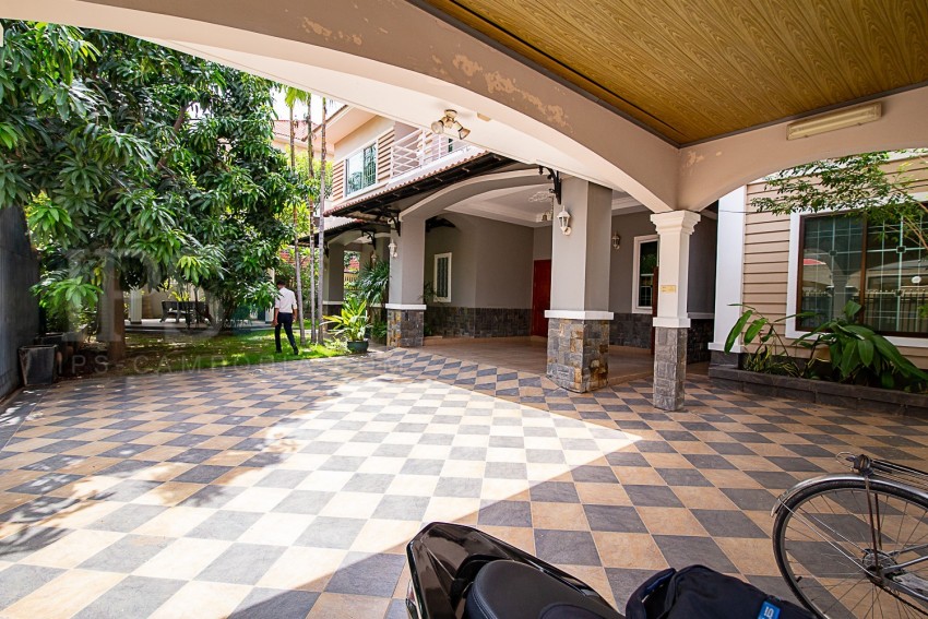 5 Bedroom Villa  For Rent - Chroy Changvar, Phnom Penh