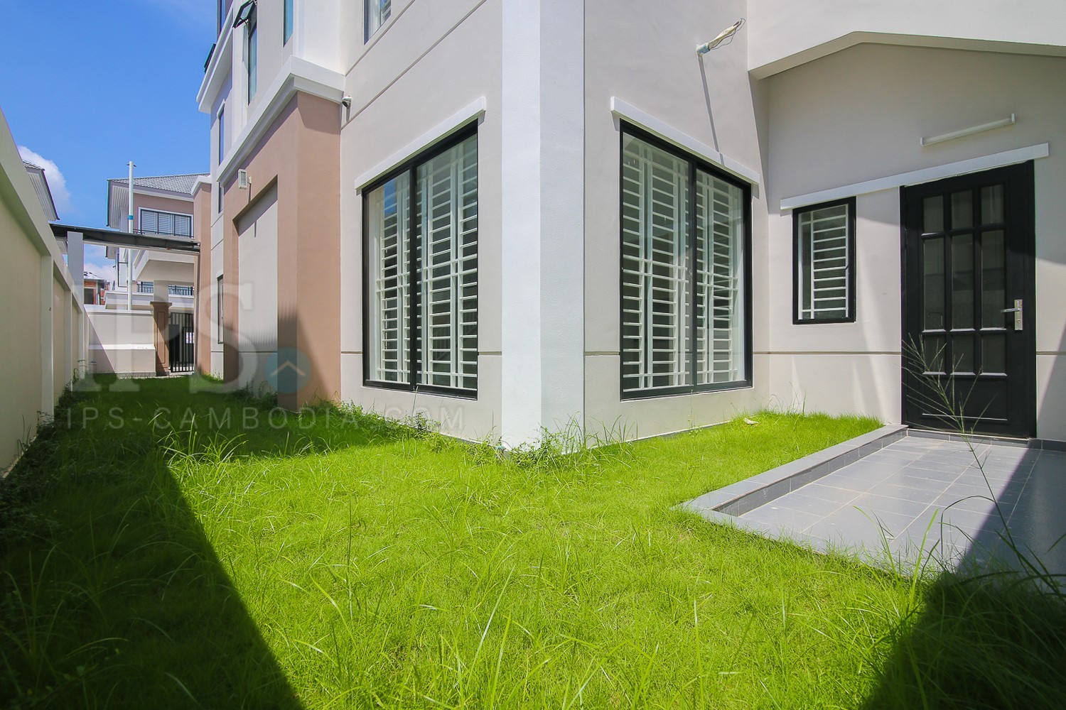 4 Bedrooms Villa, For Rent In Chak Angrae Kraom, Phnom Penh - Image 18