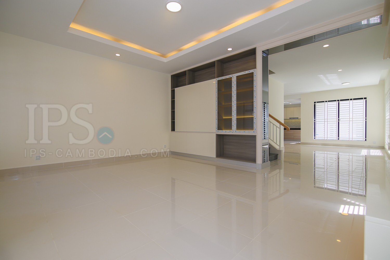 4 Bedrooms Villa, For Rent In Chak Angrae Kraom, Phnom Penh - Image 6