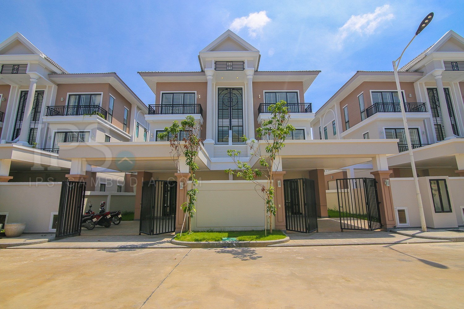 4 Bedrooms Villa, For Rent In Chak Angrae Kraom, Phnom Penh - Image 19