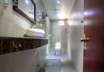 6 Bedroom House For Sale in Phnom Penh - Tonle Bassac thumbnail
